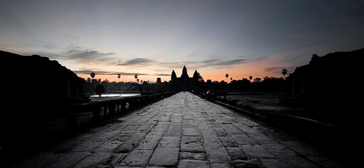 Angkor Discovery Tour 4 Days